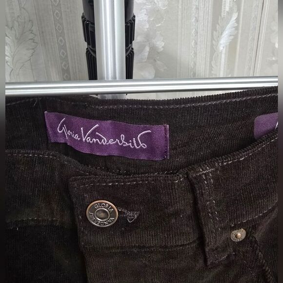 Gloria Vanderbilt Amanda Dark Brown Corduroy Trousers NWOT - Picture 5 of 6